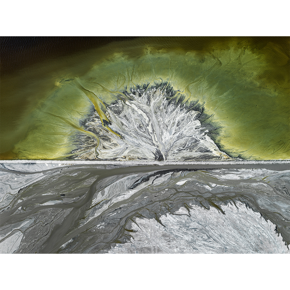 Edward Burtynsky: Taking Place