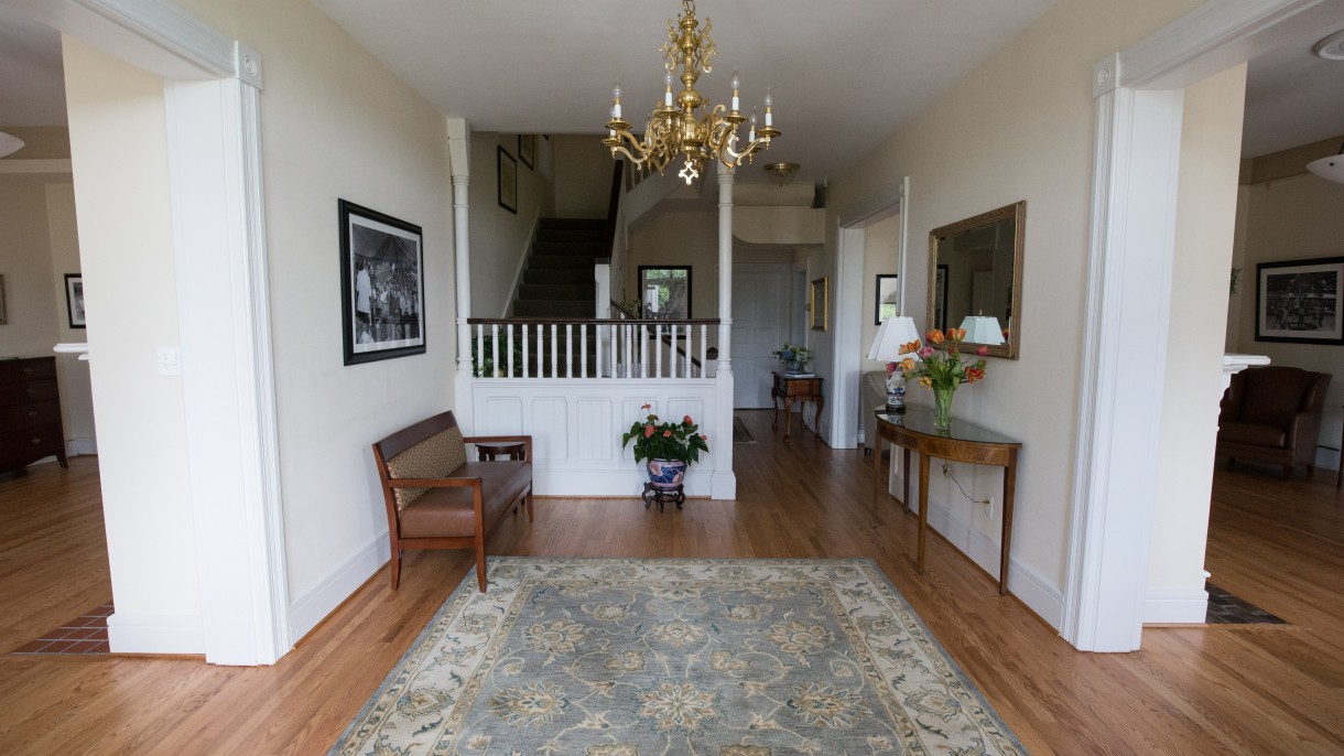 Image of the interior of Hotchkiss House