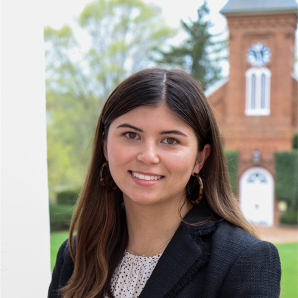Emma Thai '22