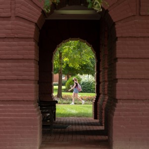 Photo of the arch on campus