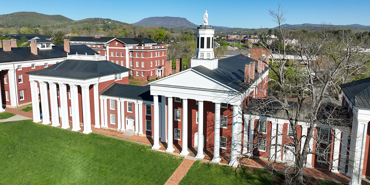 Aerial view of the Colonnade and Washington Hall